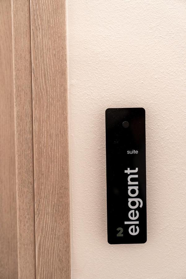 Athens Design Suites Ngoại thất bức ảnh