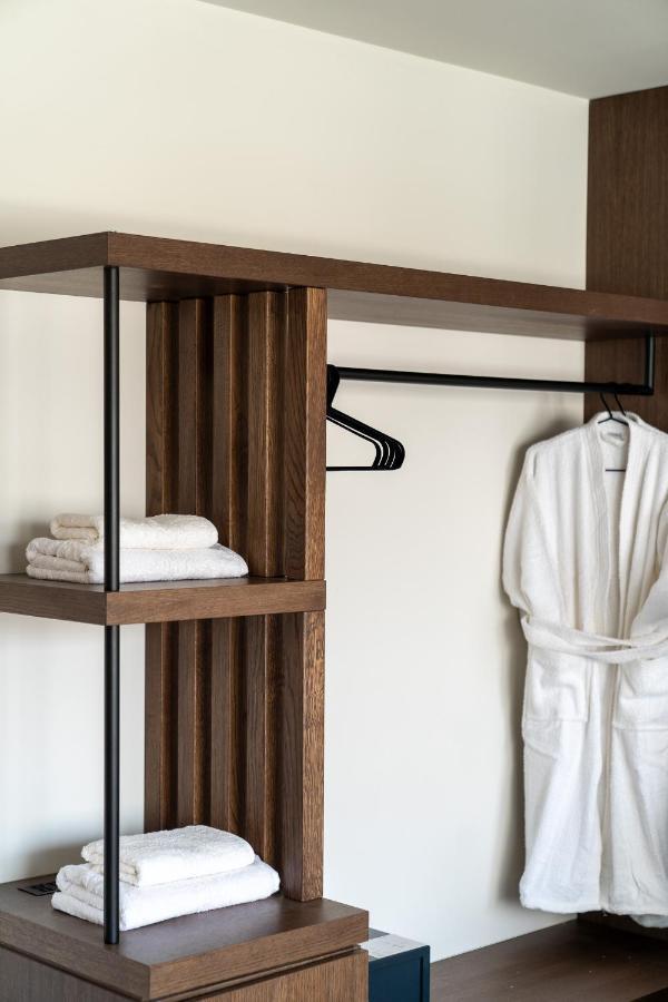 Athens Design Suites Ngoại thất bức ảnh