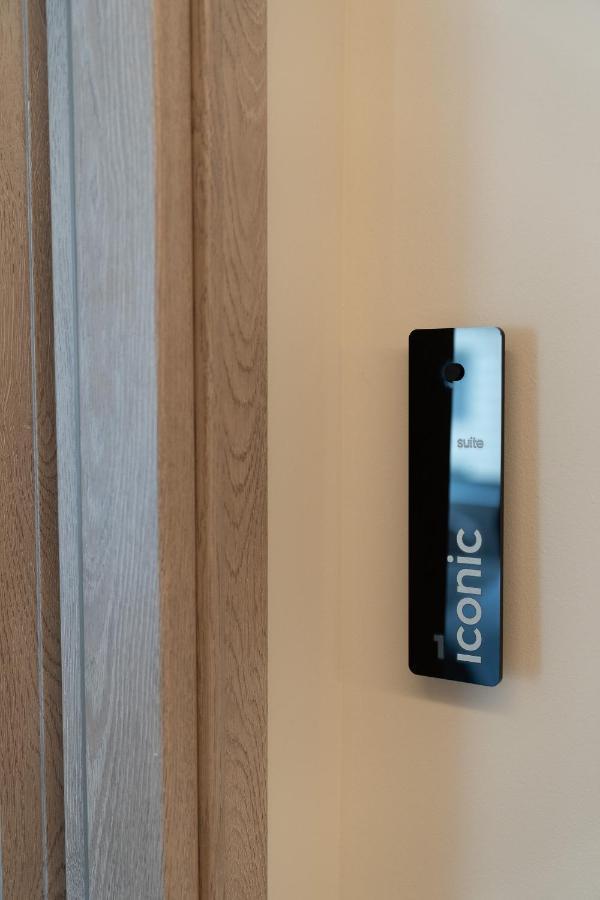 Athens Design Suites Ngoại thất bức ảnh