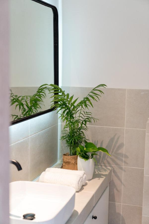 Athens Design Suites Ngoại thất bức ảnh